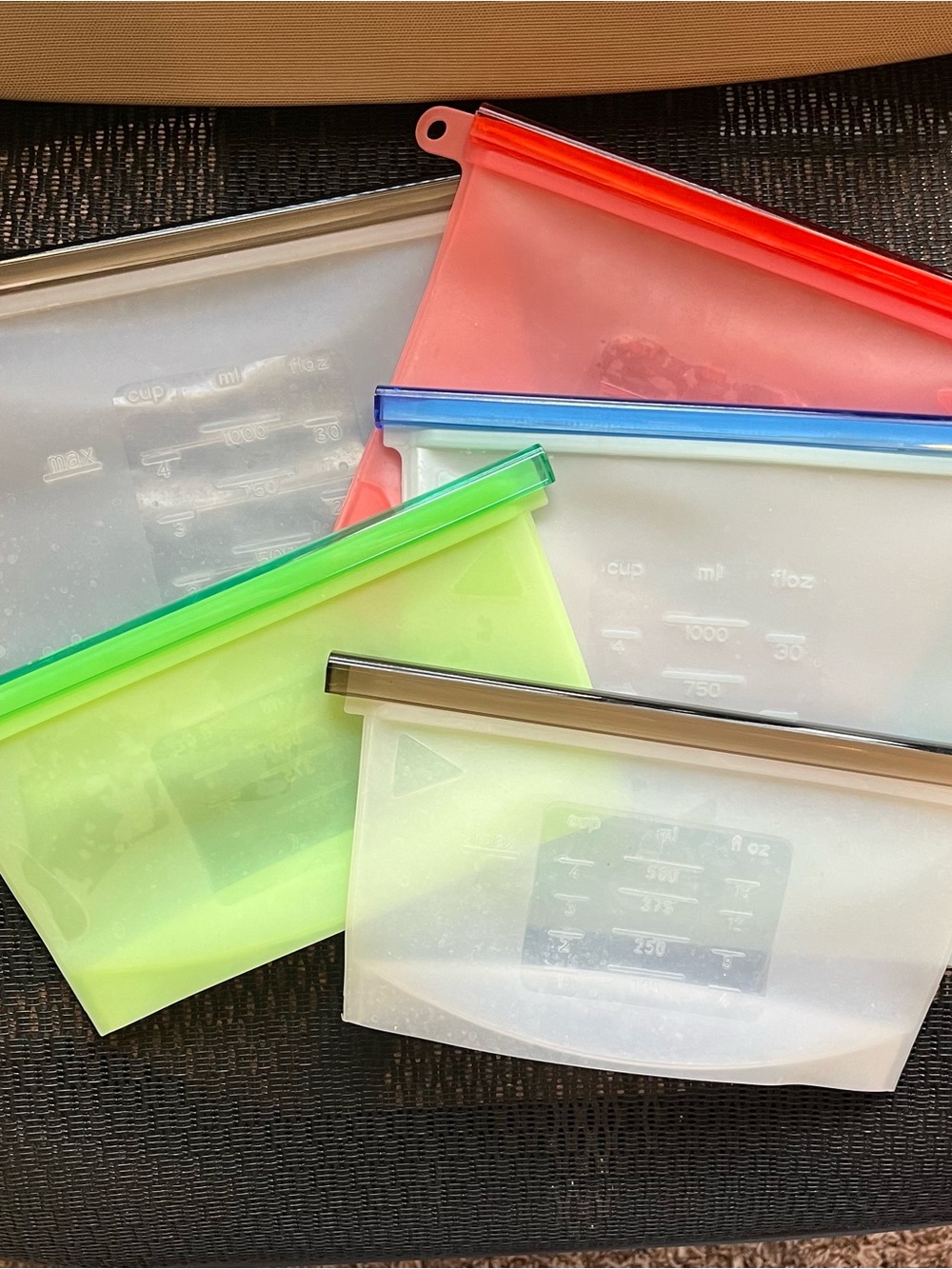 Reusable Silicone Food Storage Bags - Assorted Colored Top Seals (Set)
